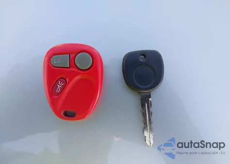 1999 Chevrolet Silverado C1500 from USA, damaged, VIN 1GCEC14T8XZ113191